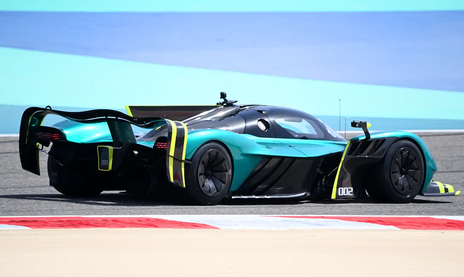 Aston Martin Valkyrie Amr Pro: The Ultimate No Rules Hypercar